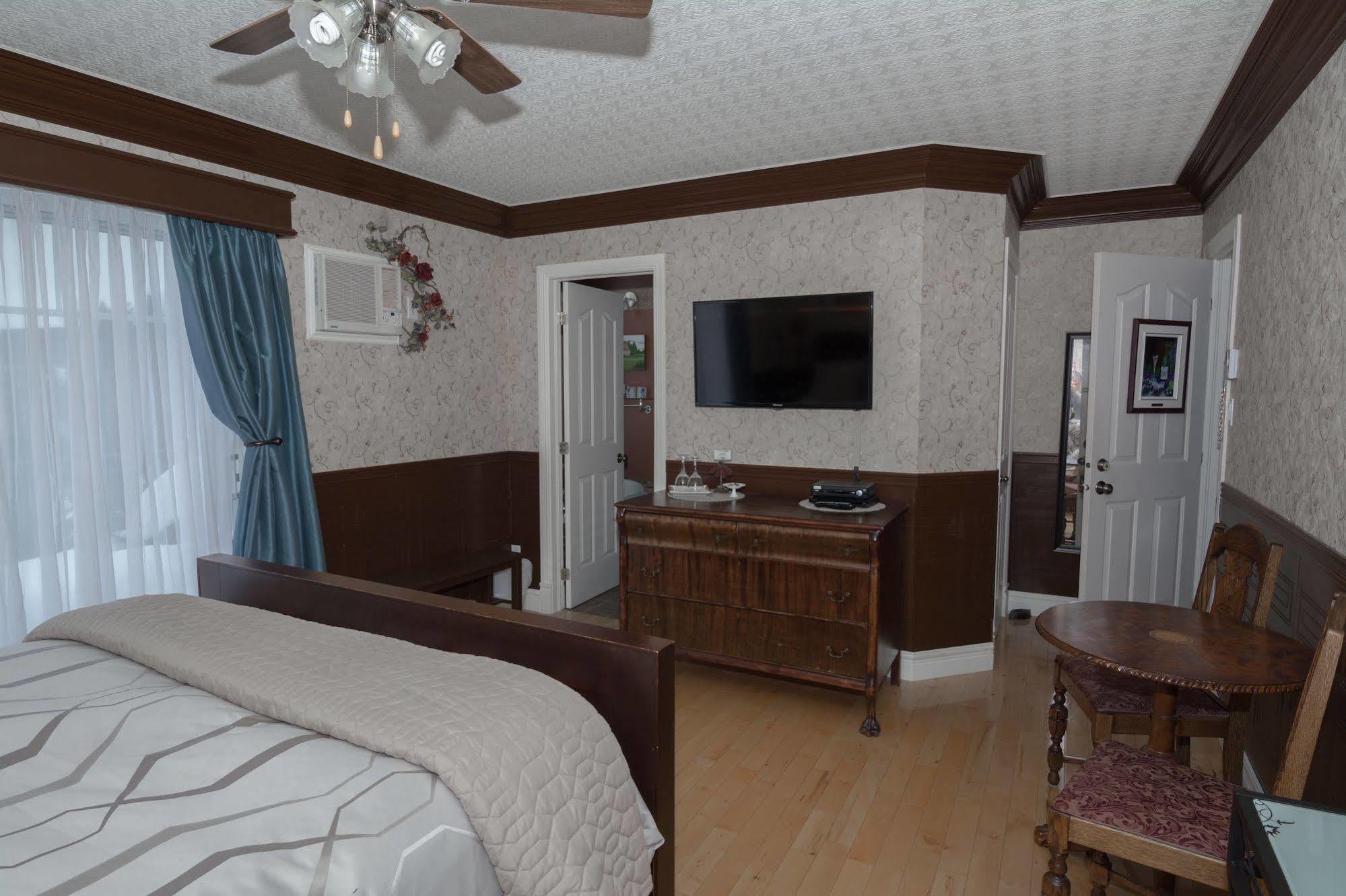Au Nidaigle Bed & Breakfast Saint-Basile Eksteriør bilde